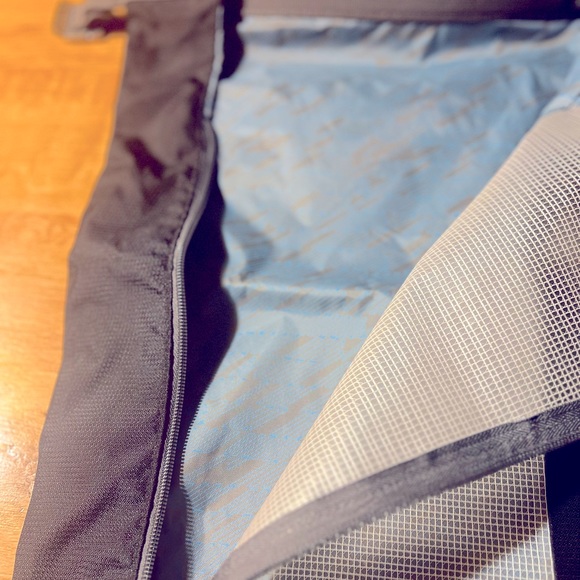 Thule Sweden Trunk Organizer Tote - Picture 5 of 5